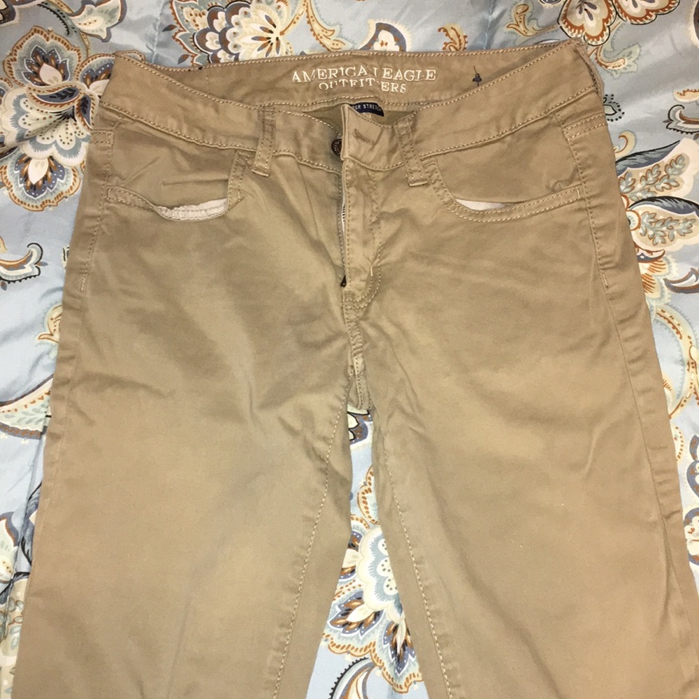 American Eagle Super Stretch Khaki
